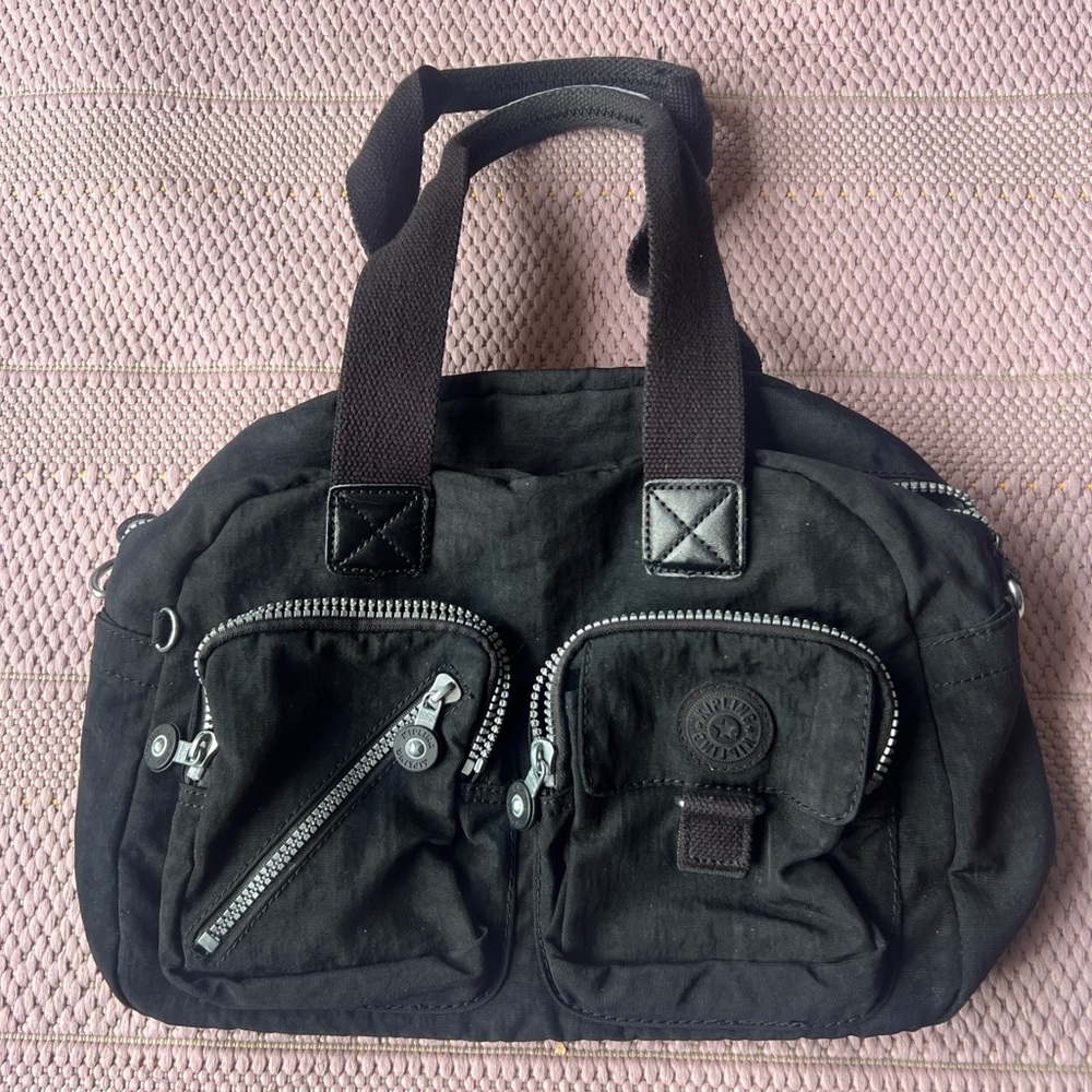 Kipling chunky bag with pockets